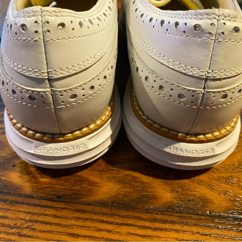 Cole Haan women’s White Golf Shoes Size 8 - Picture 5 of 10